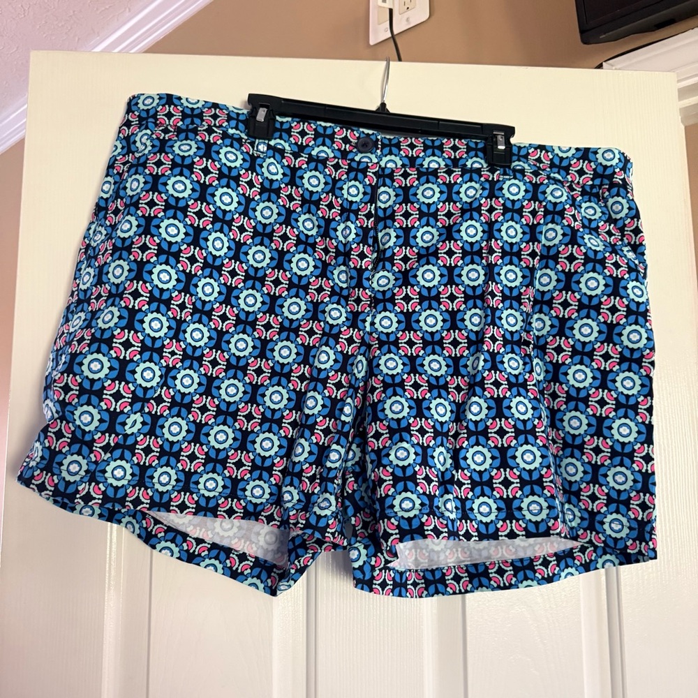 crown & ivy Navy and Blue Geometric Floral Shorts